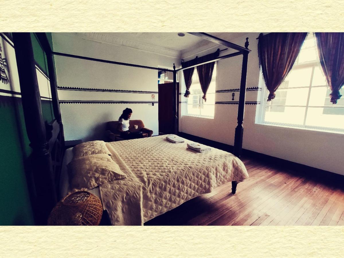 Hostal Yakumama 쿠엔카 외부 사진