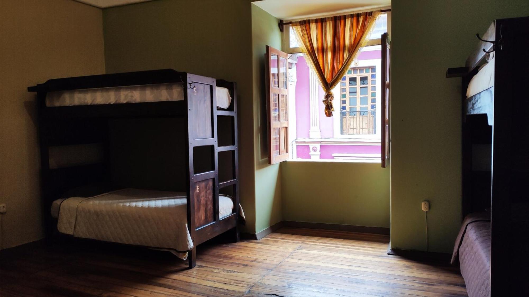 Hostal Yakumama 쿠엔카 객실 사진